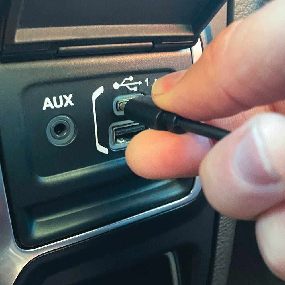 cobra-power-cord-usb-c-to-barrel-connector-for-radar-detectors image 2