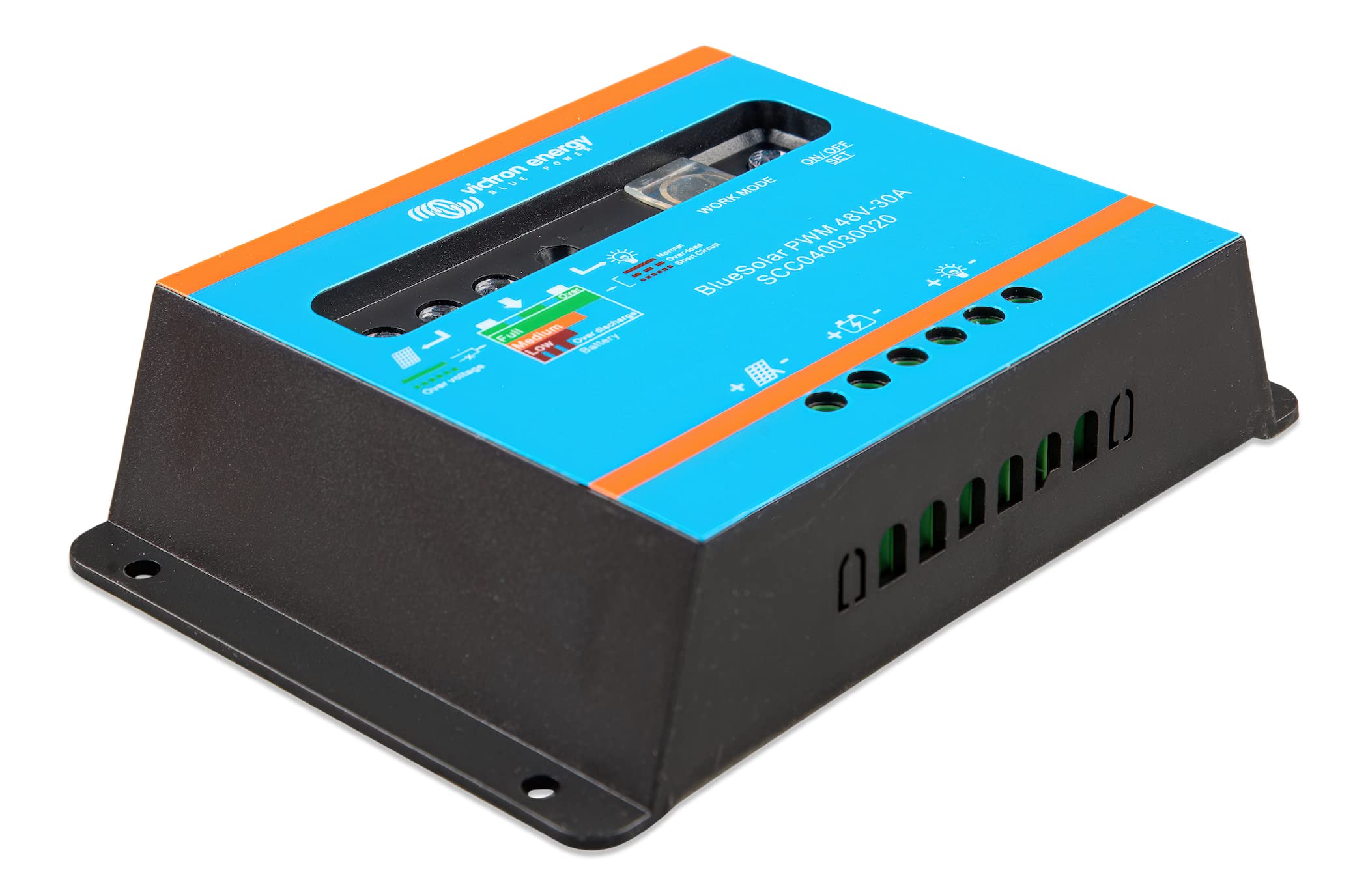 victron-energy-bluesolar-pwm-light-48v-30a-solar-charge-controller image 2